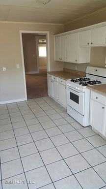 2518/2520 7th Avenue - Photo 2 of 9