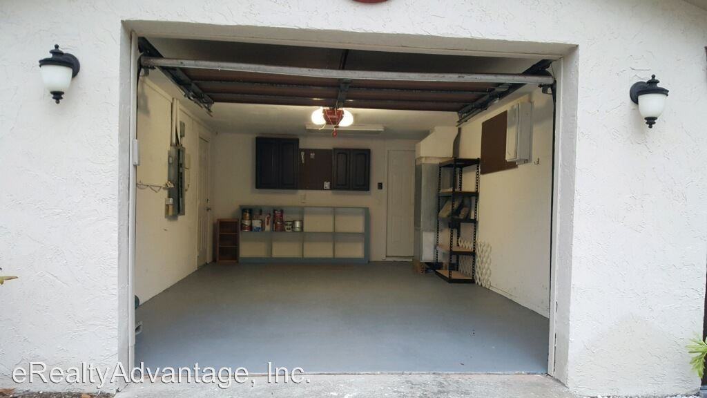 901 Peninsula Rd - Photo 3 of 20