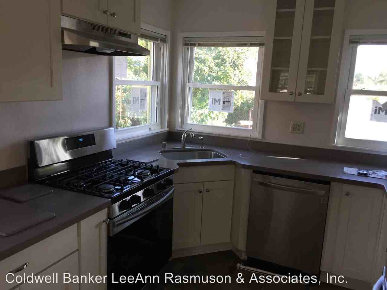 412 E Yaney St - Photo 3 of 5