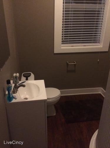 73 W McMillan St - Photo 3 of 6