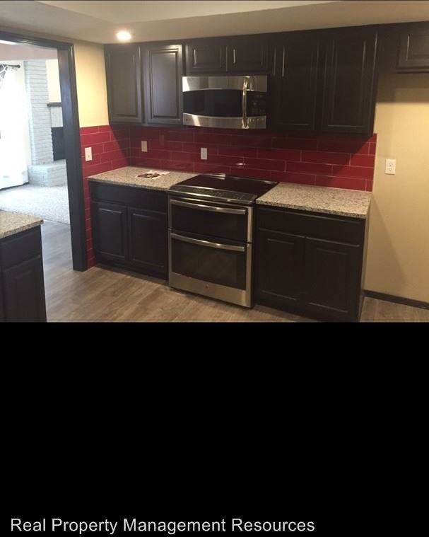 2003 Lankestar Way - Photo 3 of 10