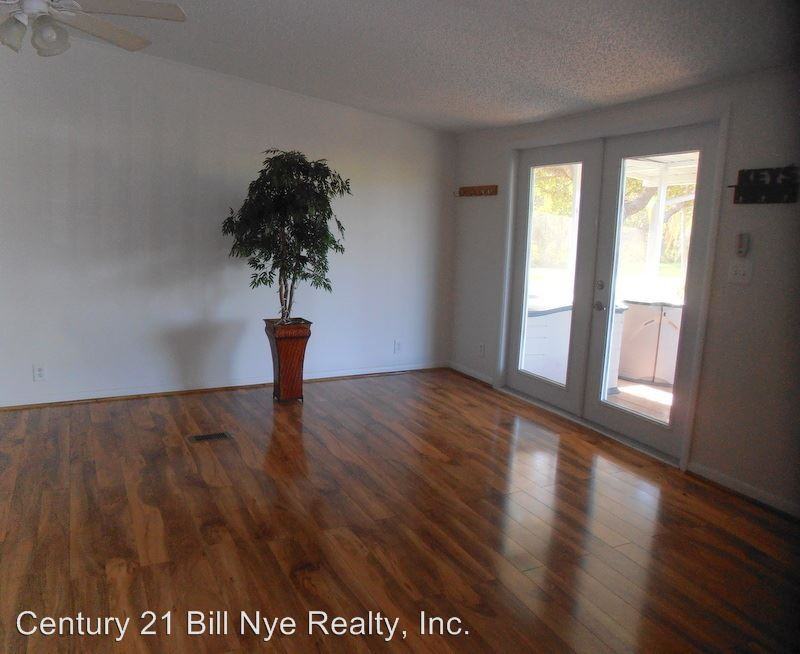 11967 US-98 - Photo 3 of 13