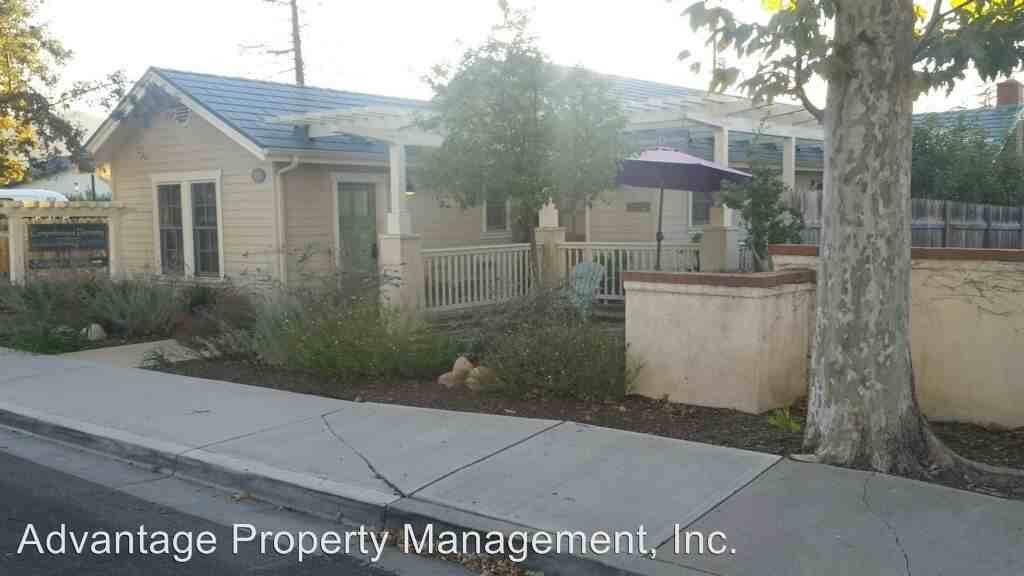 377 1st St - Photo 2 of 3