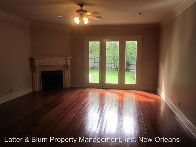 110 Duckhook Dr - Photo 3 of 9