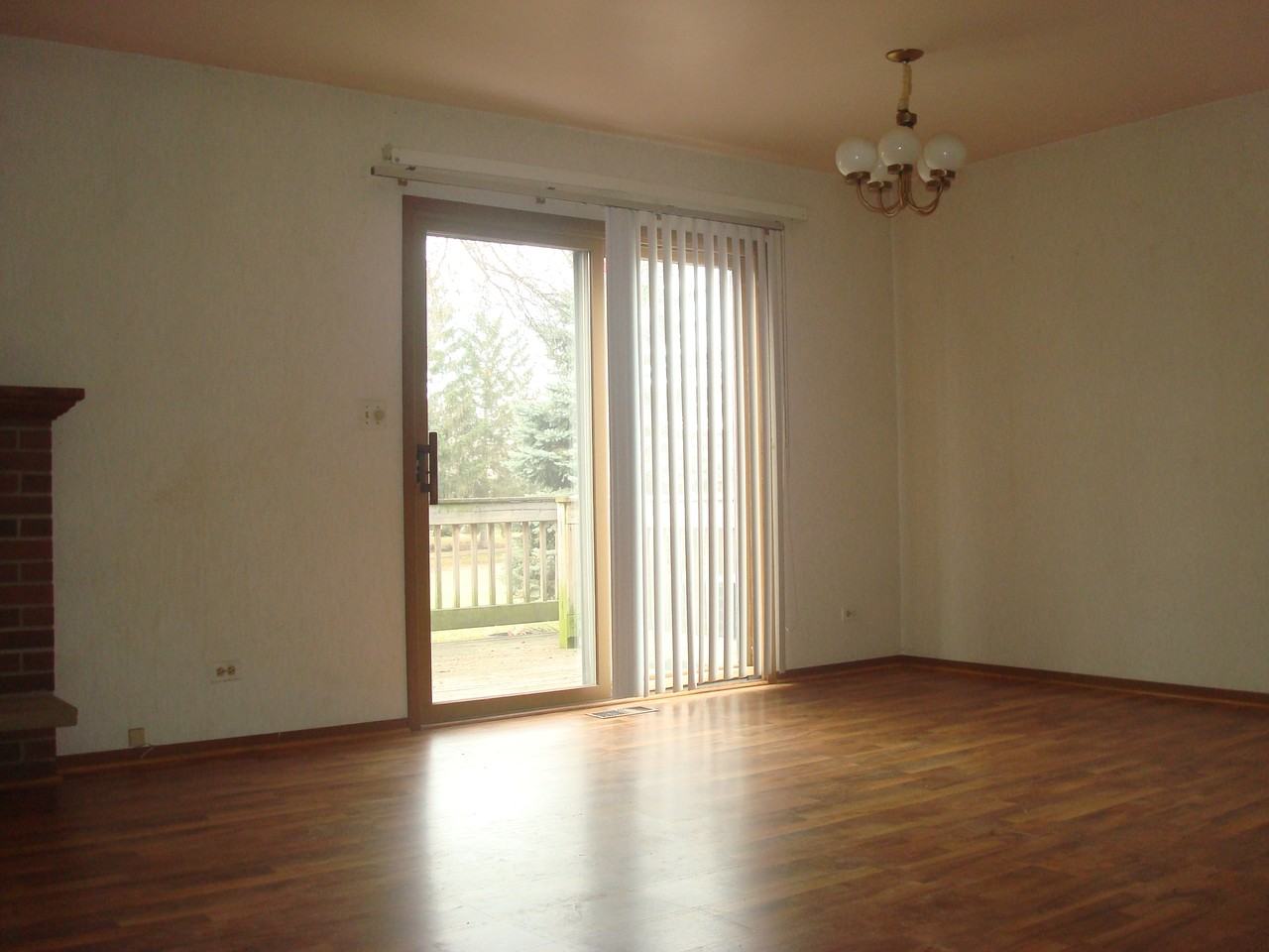 39894 Golf Lane - Photo 3 of 8