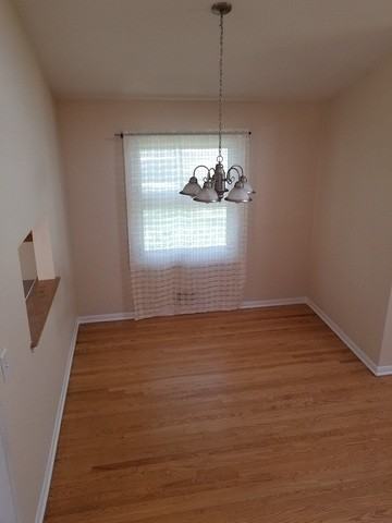 111 W Sunset Rd - Photo 3 of 13