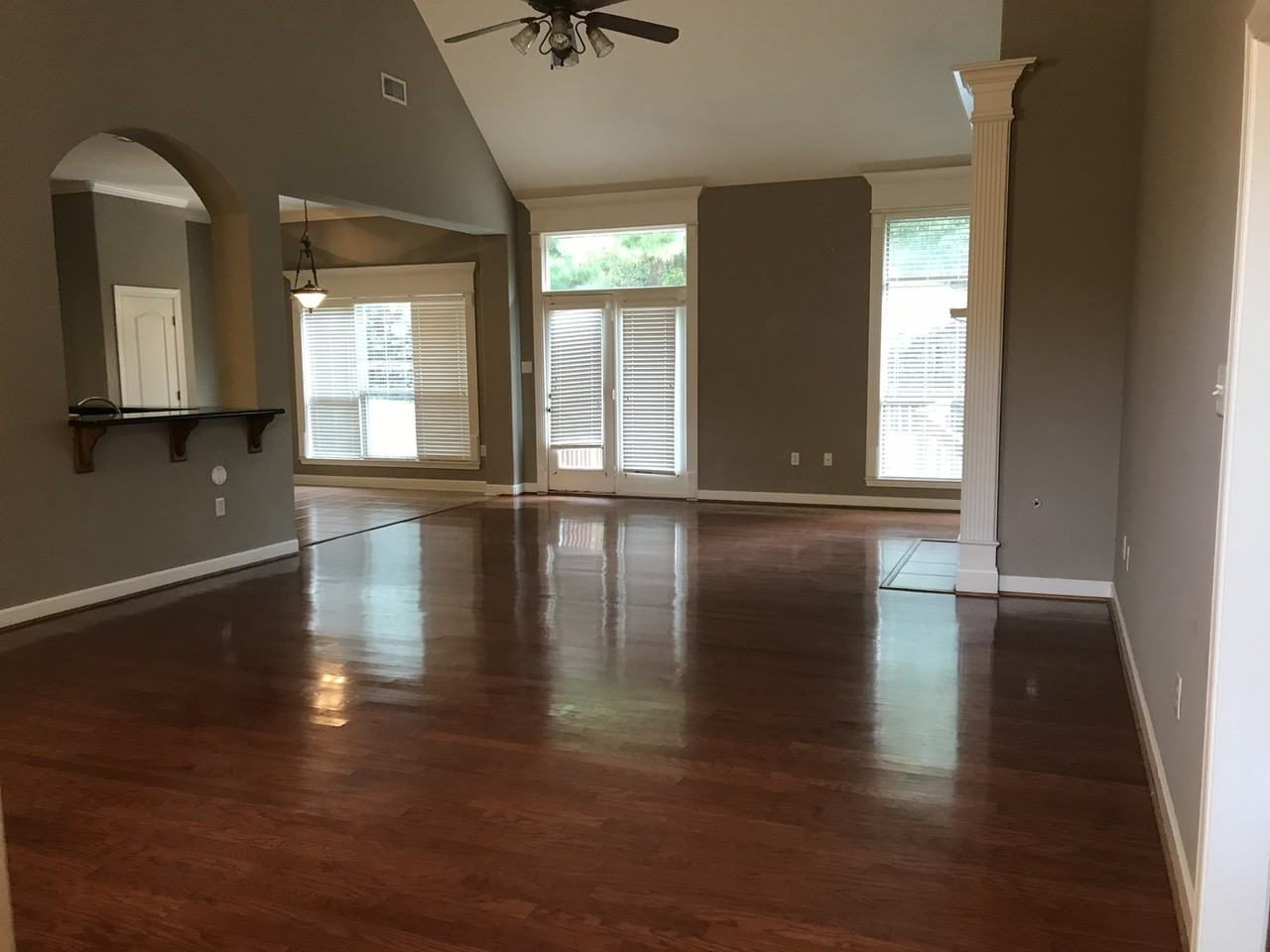 3200 Mossy Creek Dr - Photo 2 of 10