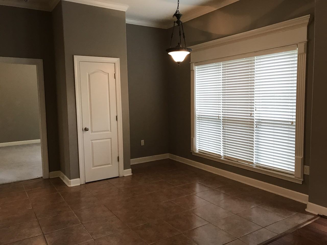 3200 Mossy Creek Dr - Photo 7 of 10