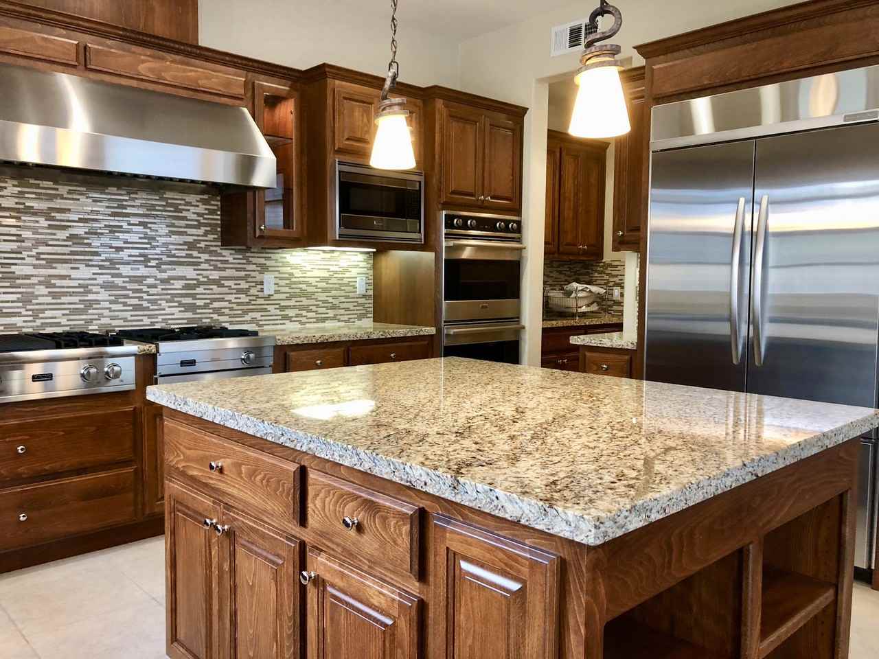 341 Levin Ave - Photo 2 of 15