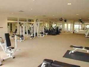 35 Kingsbridge Garden Circle #611