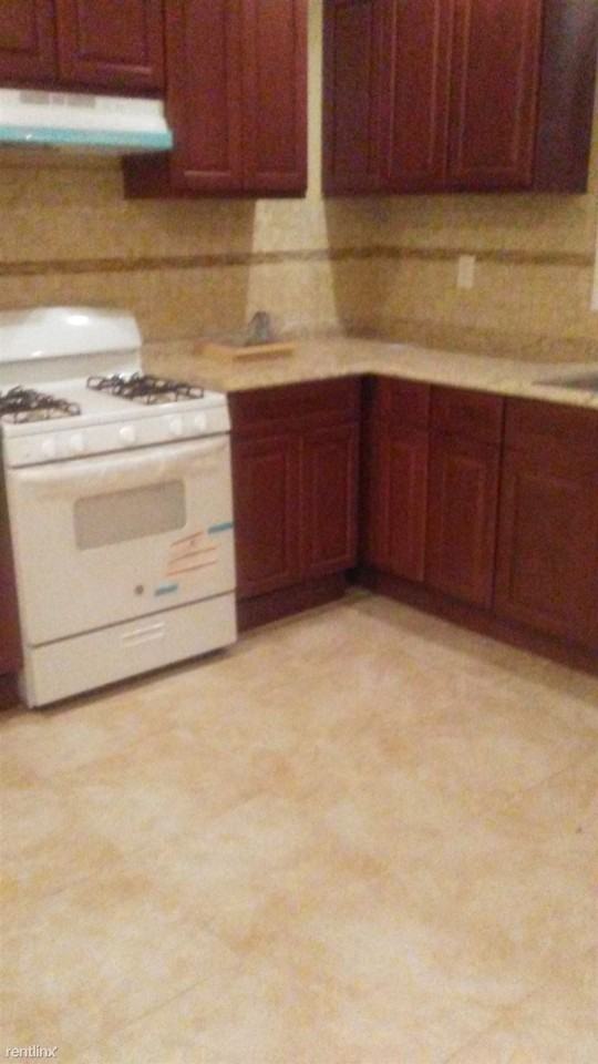 198 Jelliff Ave - Photo 3 of 4