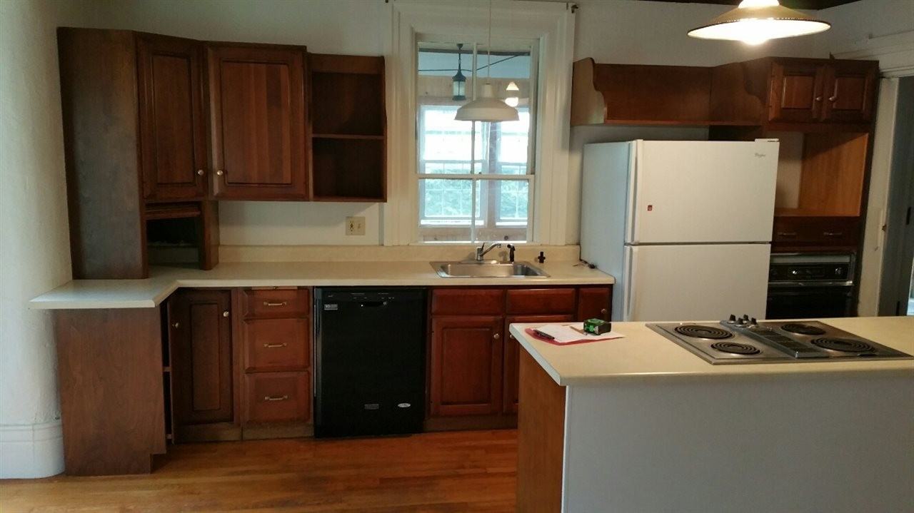 9 School St - Photo 2 of 15