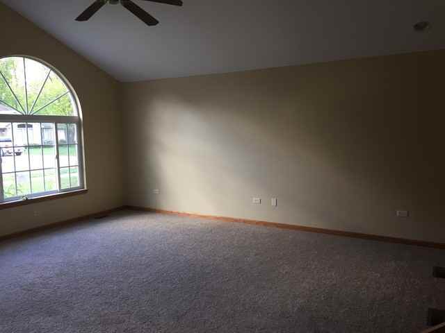 122 W Bodine Dr - Photo 2 of 14