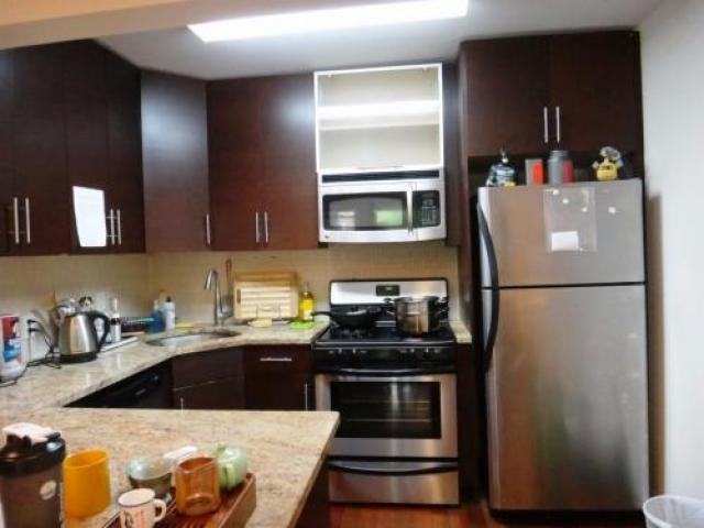 71-11 162nd St - Photo 3 of 6