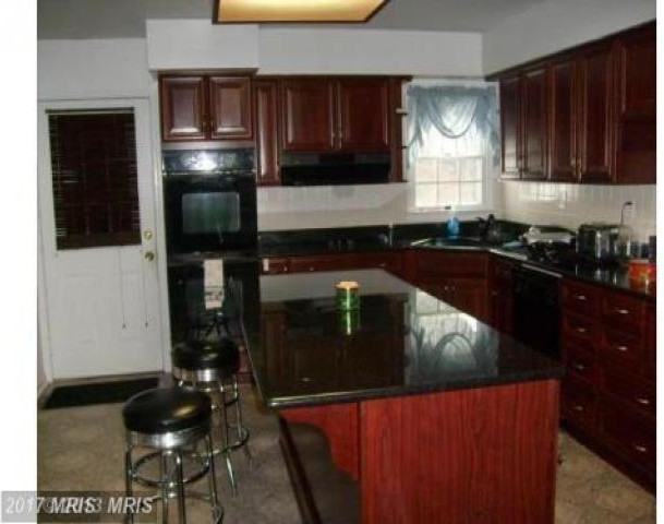 16303 Prince Frederick Rd - Photo 2 of 6