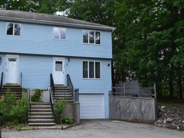 209 Edgewood Ave - Photo 2 of 6