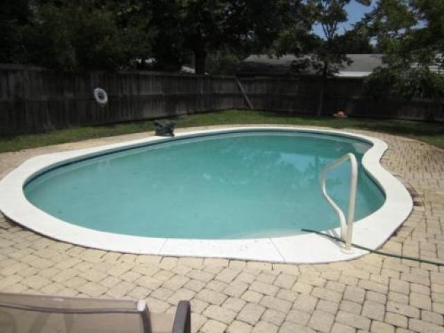 5221 Teri Ln - Photo 3 of 6