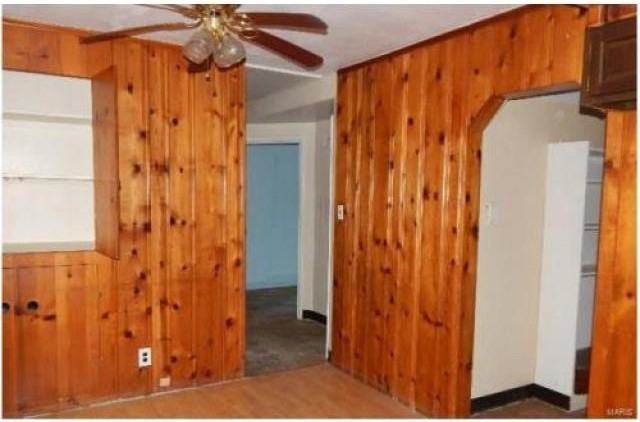 8909 Boston Ave - Photo 3 of 4