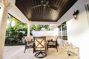 113 S Gordon Rd - Photo 2 of 10