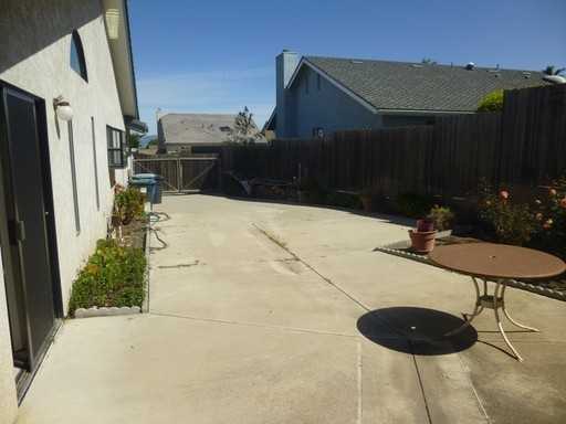 2939 Stardust Ct - Photo 3 of 12