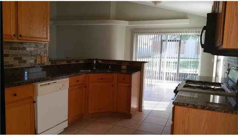 228 Ronaldale Ave - Photo 2 of 16