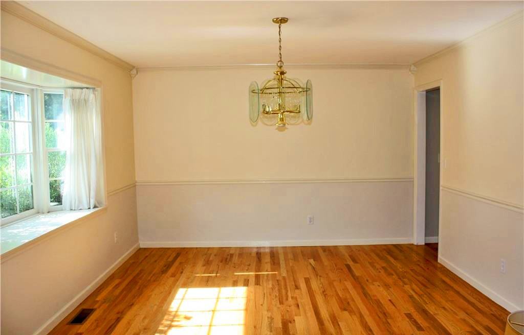 14 Benjamin Green Ln - Photo 3 of 25