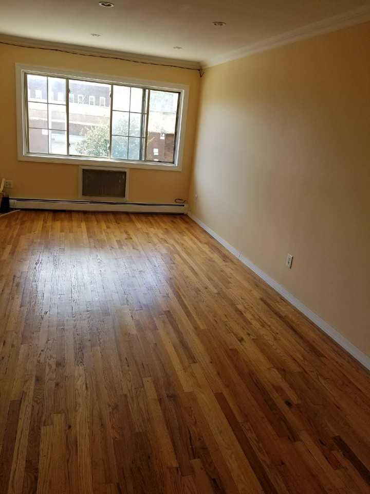 345 Herzl Street - Photo 2 of 4