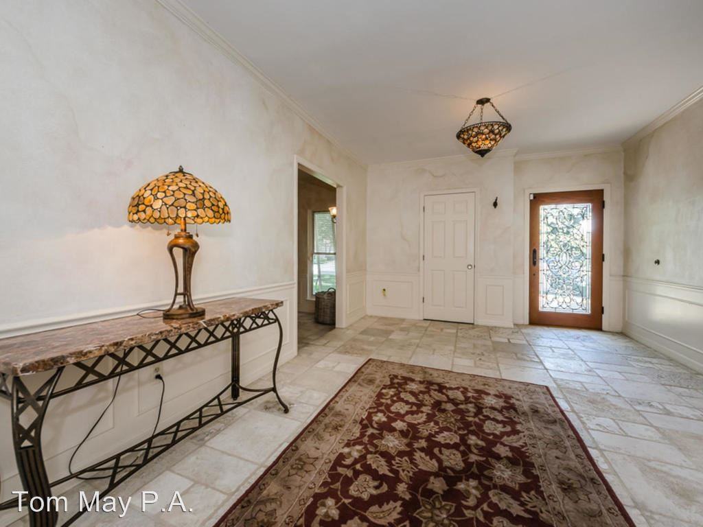 7113 Pelican Island Dr - Photo 3 of 25