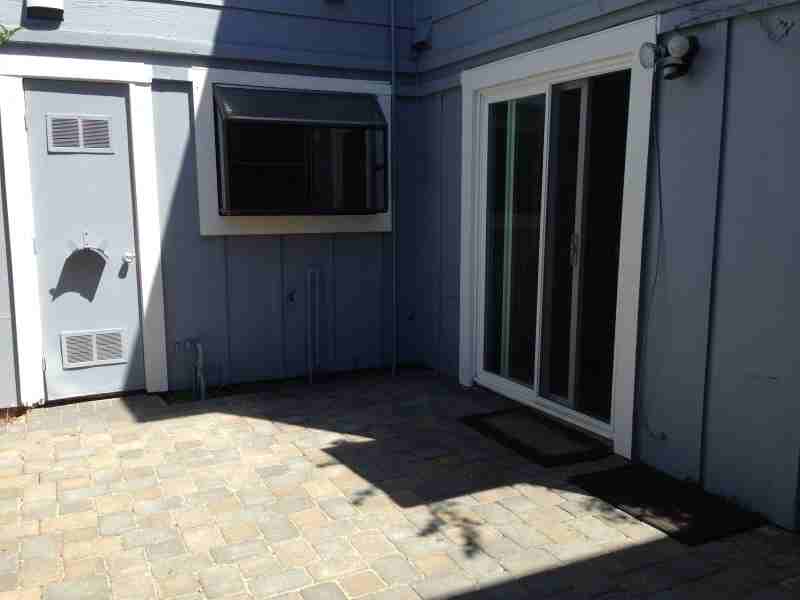 3128 Shofner Pl - Photo 3 of 11