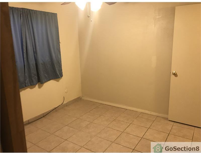 10441 Persephone Dr - Photo 2 of 13