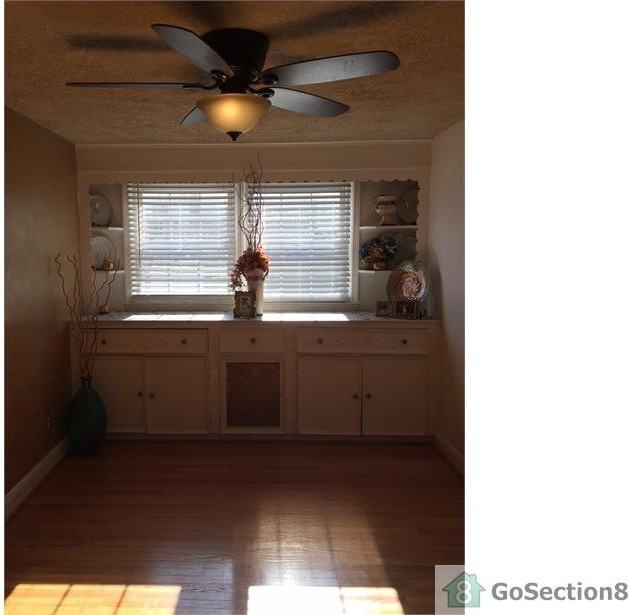 1531 Clairidge Rd - Photo 3 of 12