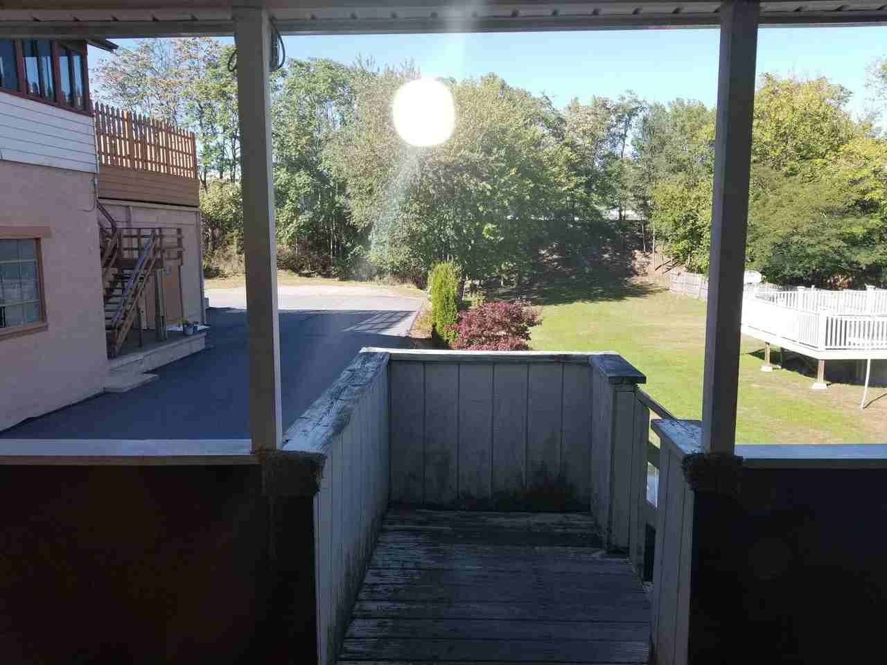 284 Parsonage St - Photo 2 of 8