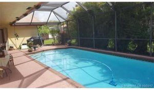 4115 NW 70th Way - Photo 2 of 8