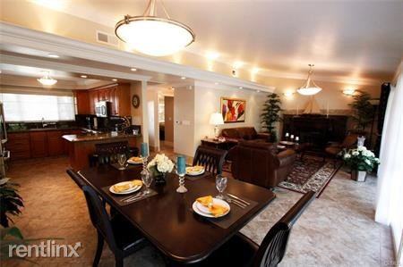 14022 Elmbrook Dr - Photo 2 of 21