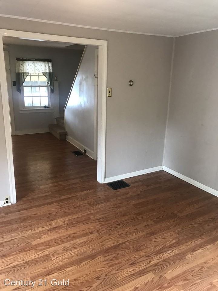 238 Schuylkill Rd - Photo 3 of 5