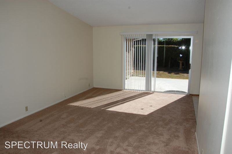 4515 Chapparal Dr - Photo 2 of 9