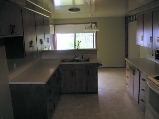 9373 Claybrook Rd - Photo 2 of 8