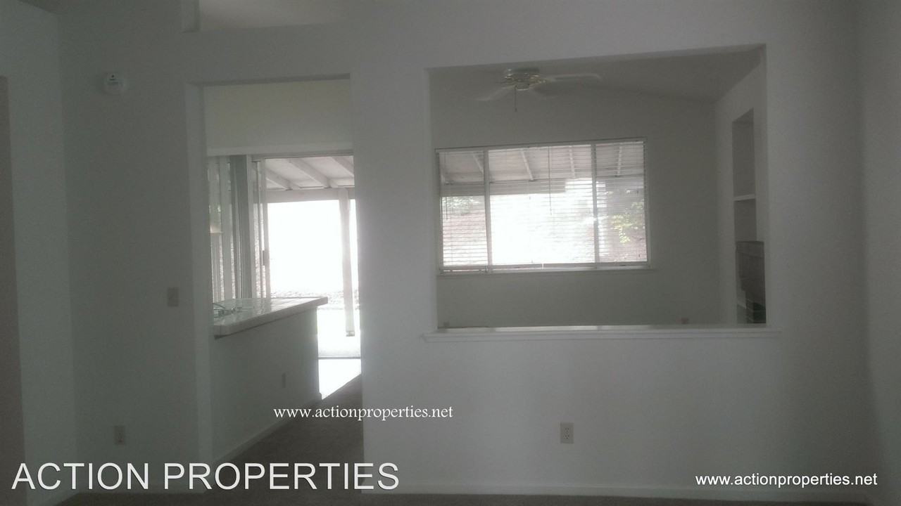 1010 Vanston Way - Photo 2 of 24