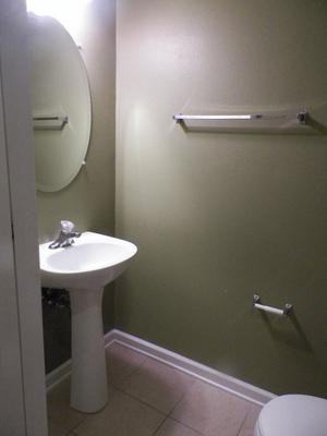 13496 Pavilion Ct - Photo 3 of 16