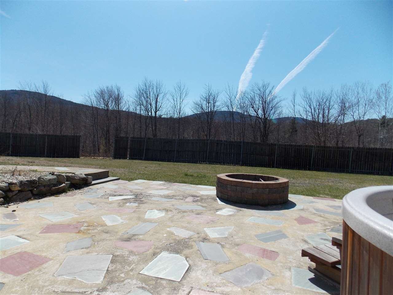 44 Reed Rd - Photo 3 of 11