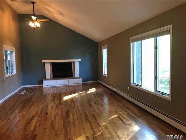 63 Forest Rd - Photo 2 of 18