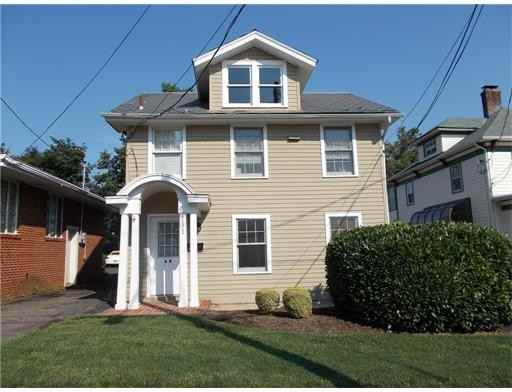 131 Main St #a - Photo 2 of 12