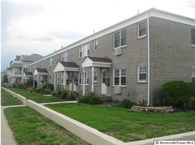 1304 Ocean Ave #6b - Photo 2 of 12