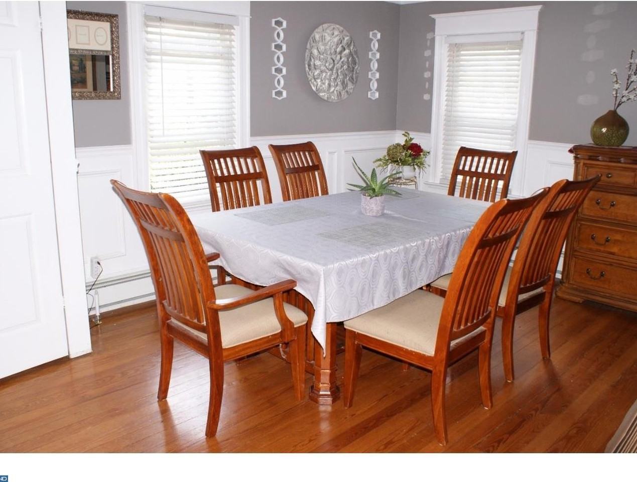 158 Grant Ave - Photo 3 of 24