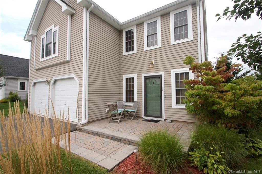 49 Schoolhouse Landing - Photo 3 of 37