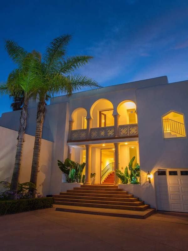 871 Sand Point Rd - Photo 3 of 25