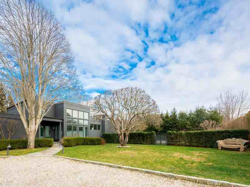 470 Lumber Ln - Photo 2 of 24