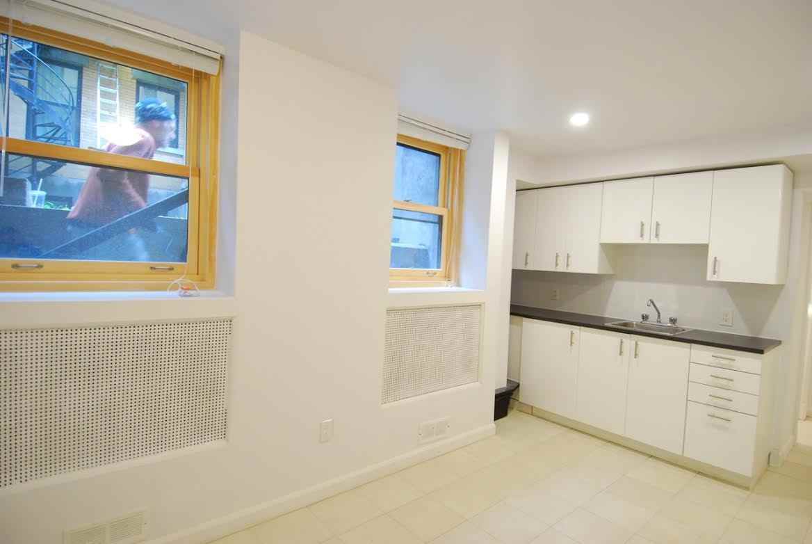 2090 Avenue Claremont #40 - Photo 3 of 11