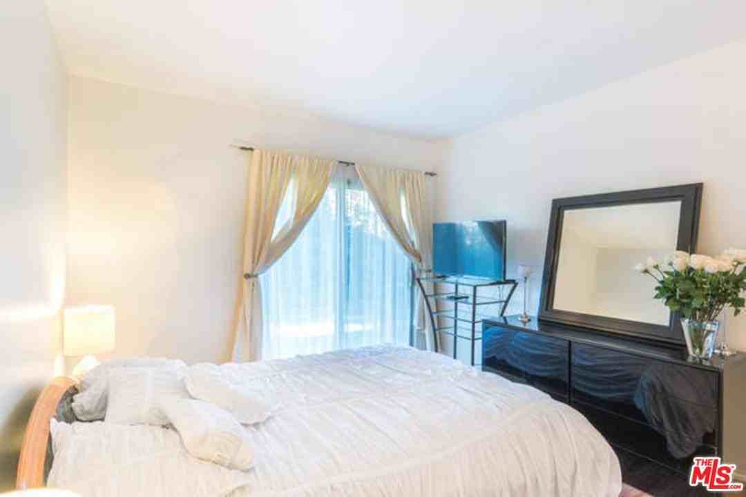 4532 Park Monaco #e - Photo 2 of 14