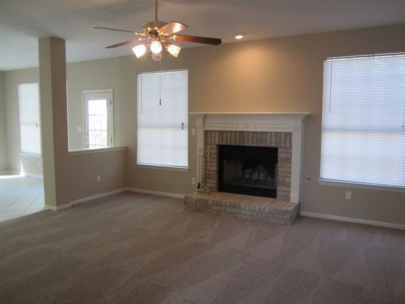 16210 Braesgate Dr - Photo 3 of 16